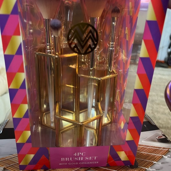 Beauty collection, all new in package, various brands - Picture 6 of 6